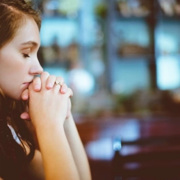 woman thinking about procrastination